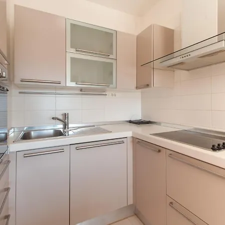 Apartman Sea With Free Parking Split