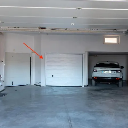 Sea With Free Parking Apartment *