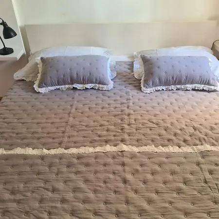 Sea With Free Parking *