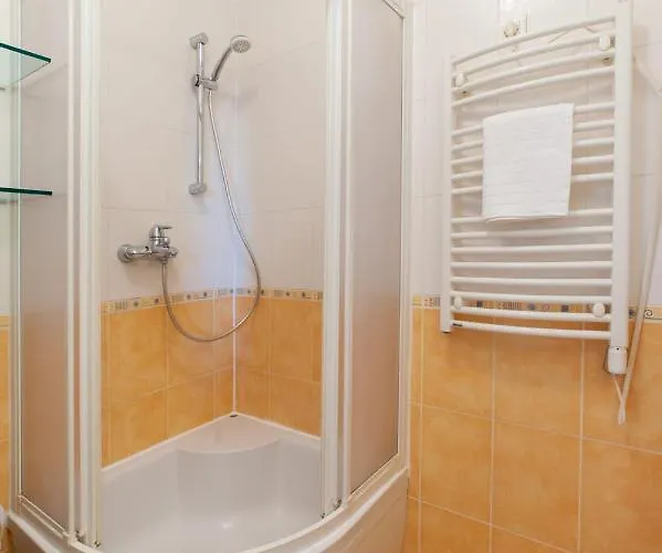 Apartment Sea With Free Parking Split